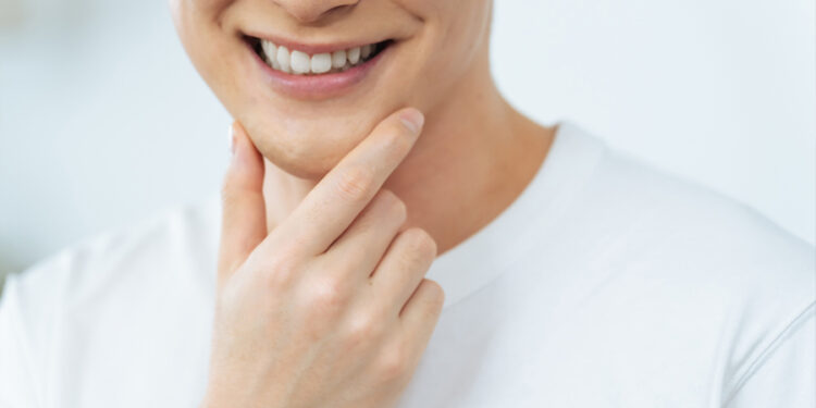 ヒゲ脱毛でニキビは改善する？